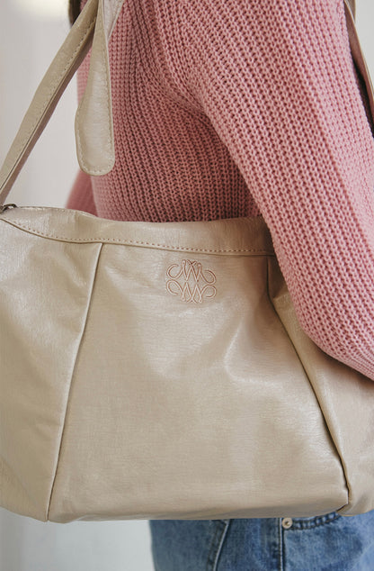 NICOLE SQUARE SHOULDER BAG_CREAM