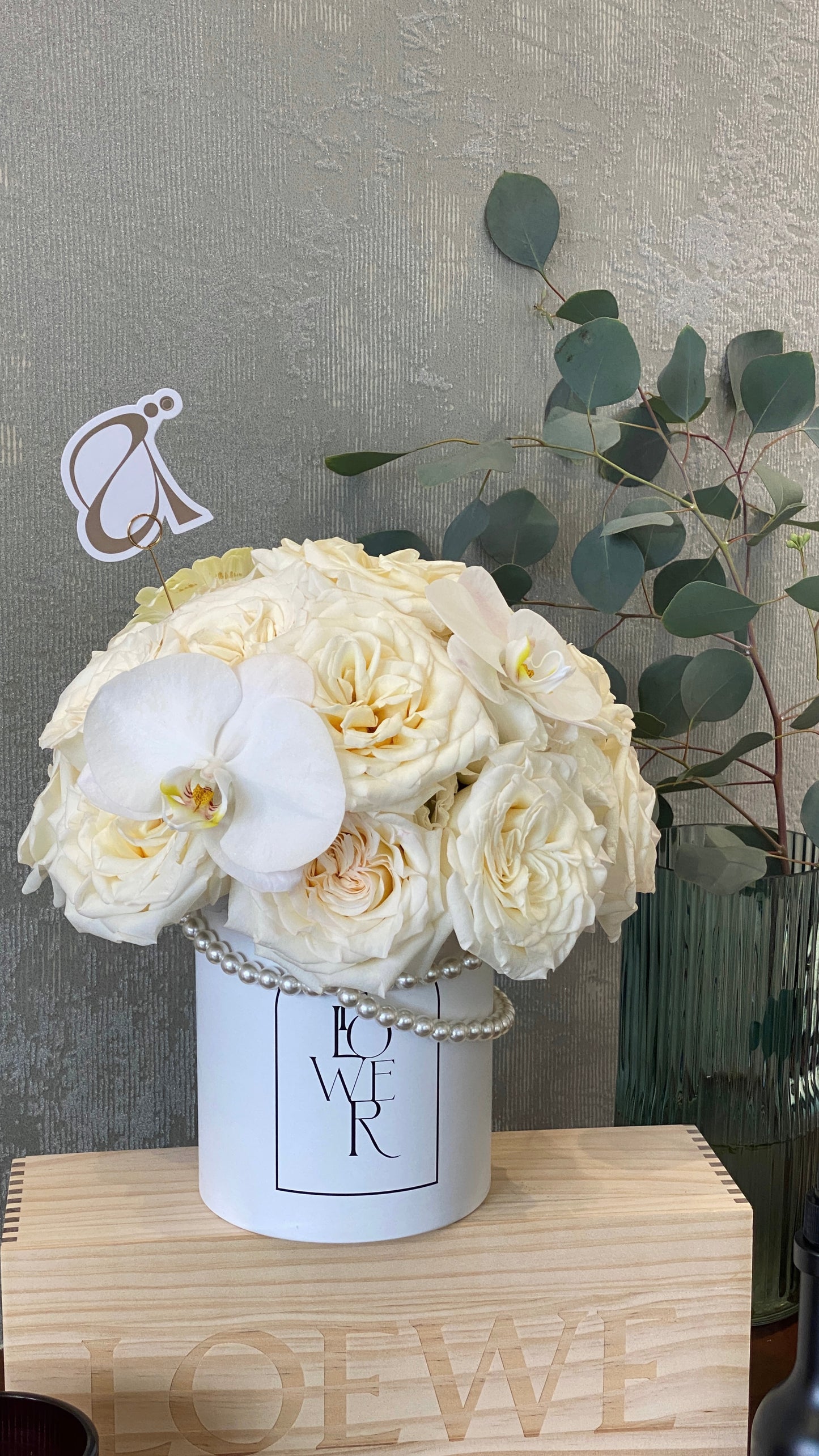 Pure Ivory Flower Box